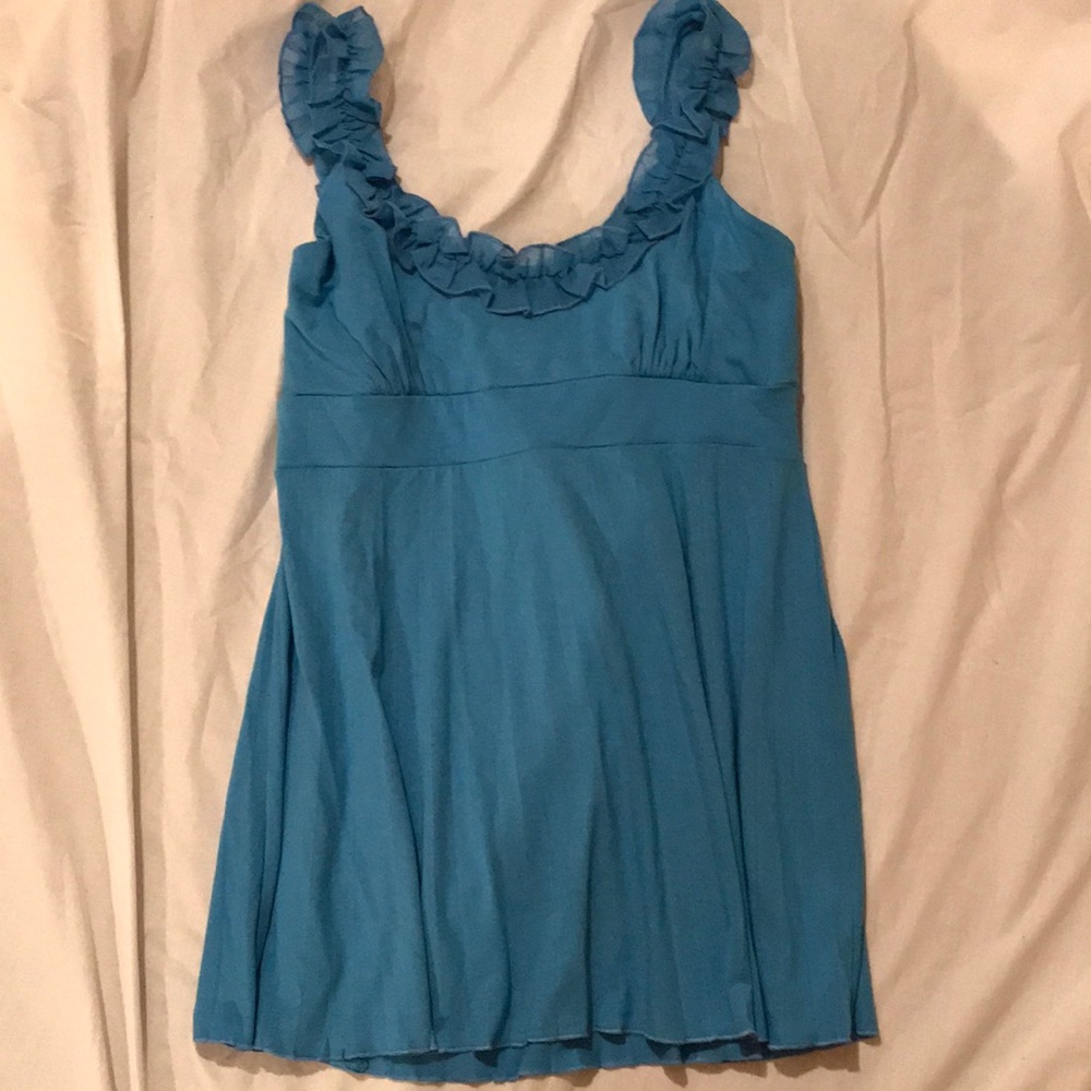 Arden B. Blue ruffled flowy top!
